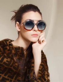 Picture of Fendi Sunglasses _SKUfw55539393fw